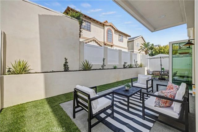 2203 Marshalfield B, Redondo Beach, CA 90278