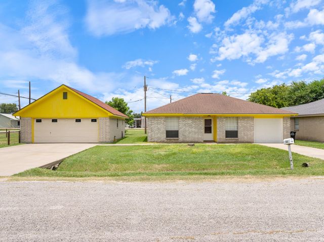 314 Rorem Avenue, Palacios, TX 77465