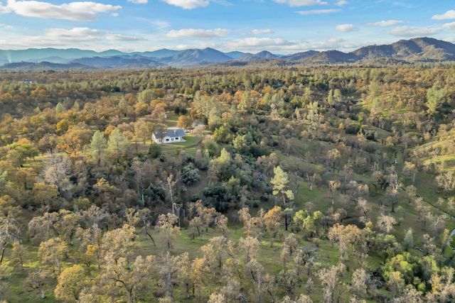 13303 Intermountain Road, Redding, CA 96003