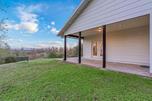 13303 Intermountain Road, Redding, CA 96003