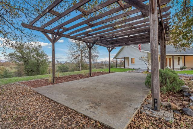 13303 Intermountain Road, Redding, CA 96003