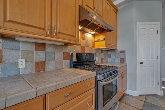 13303 Intermountain Road, Redding, CA 96003