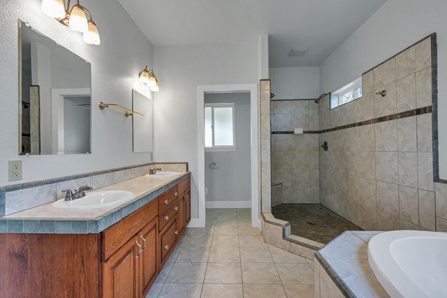 13303 Intermountain Road, Redding, CA 96003