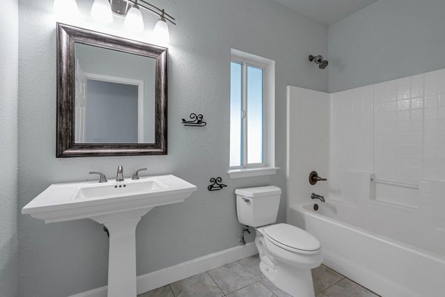 13303 Intermountain Road, Redding, CA 96003