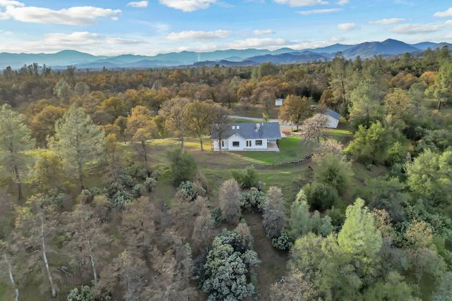 13303 Intermountain Road, Redding, CA 96003