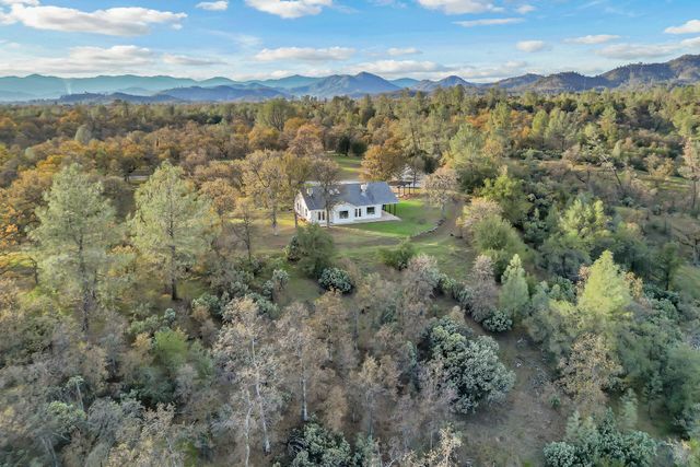 13303 Intermountain Road, Redding, CA 96003