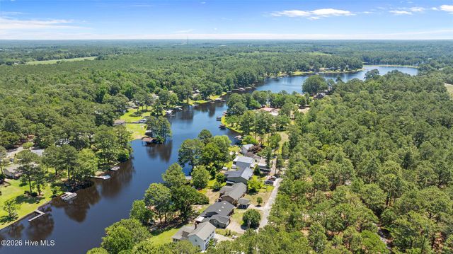 190 Sleepy Creek Drive, Dudley, NC 28333