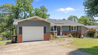190 Sleepy Creek Drive, Dudley, NC 28333