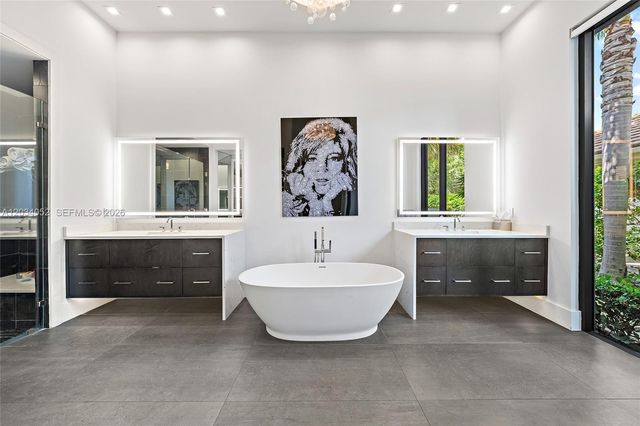 162 Commodore Drive, Jupiter, FL 33477
