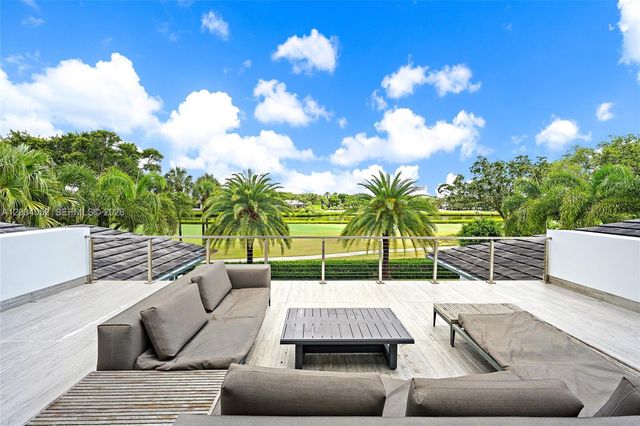 162 Commodore Drive, Jupiter, FL 33477