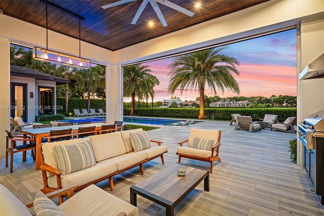 162 Commodore Drive, Jupiter, FL 33477