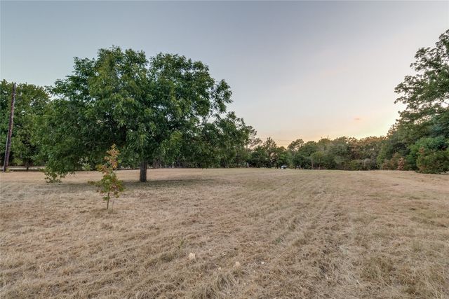 403 Woodland Drive, Copper Canyon, TX 75077