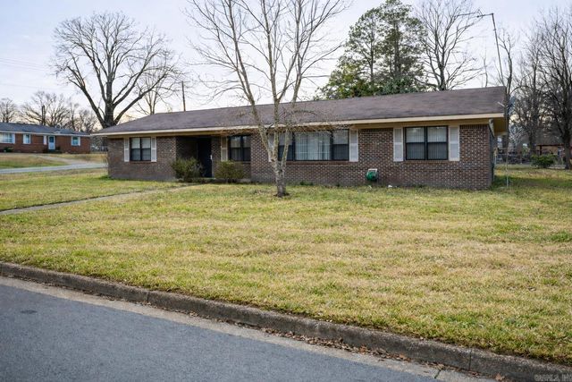111 LEEWOOD Drive, Arkadelphia, AR 71923