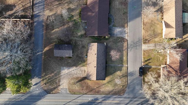 111 LEEWOOD Drive, Arkadelphia, AR 71923