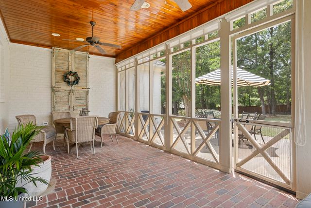 725 Inheritance Place, Flowood, MS 39232