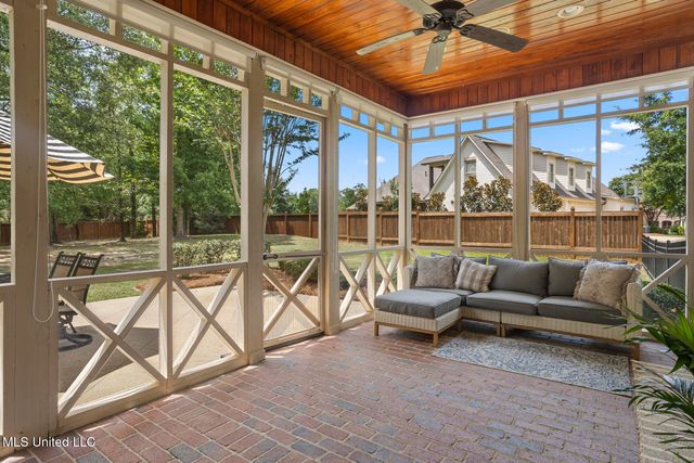 725 Inheritance Place, Flowood, MS 39232