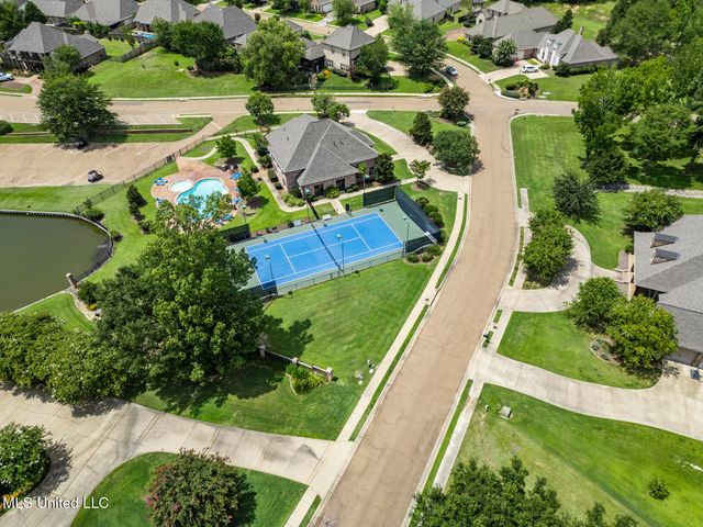 725 Inheritance Place, Flowood, MS 39232
