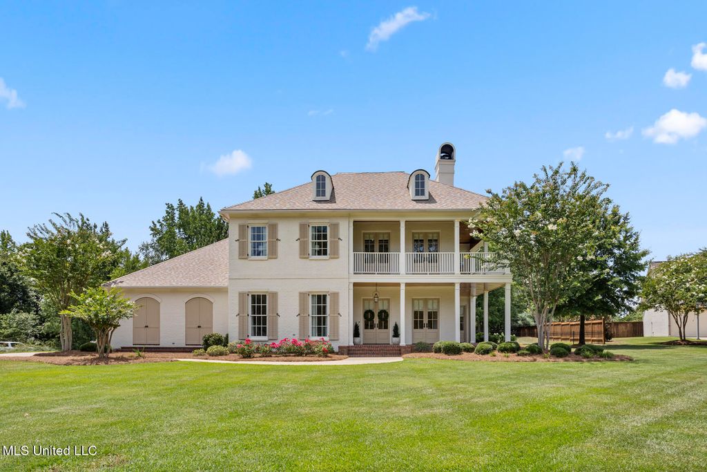 725 Inheritance Place, Flowood, MS 39232