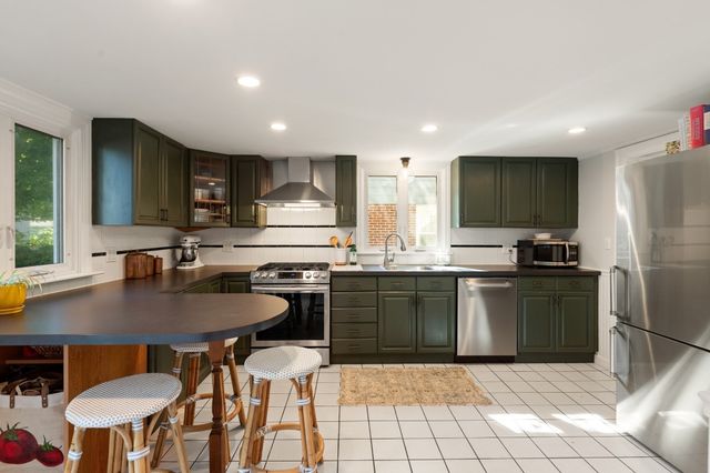 37 West Street, Marblehead, MA 01945