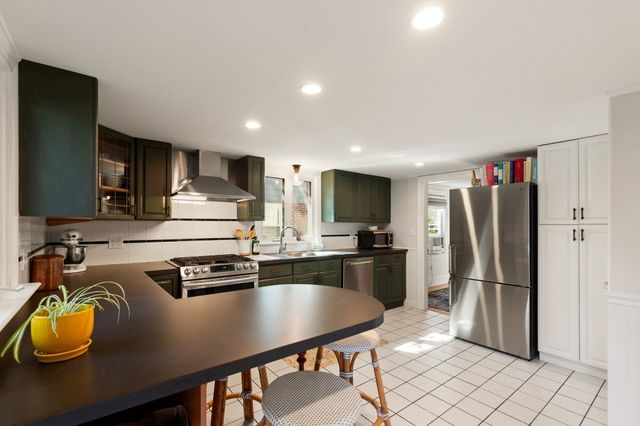 37 West Street, Marblehead, MA 01945