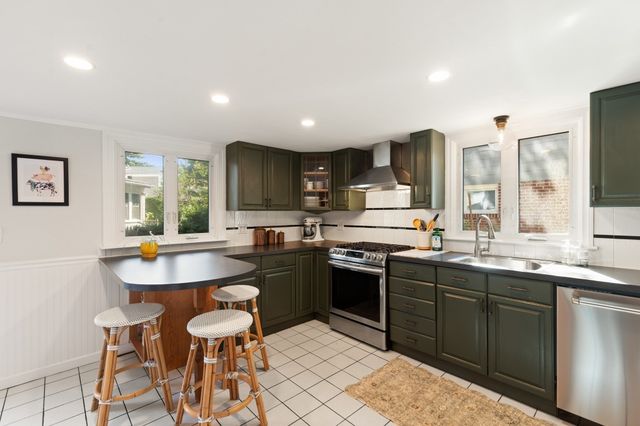 37 West Street, Marblehead, MA 01945