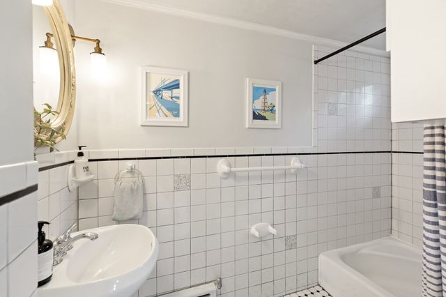37 West Street, Marblehead, MA 01945