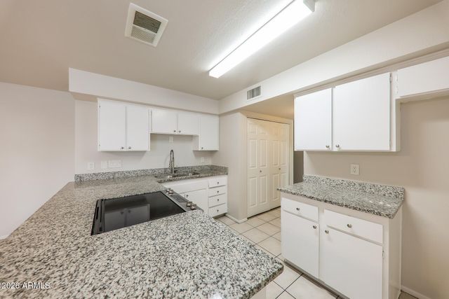 13802 N 36TH Avenue, Phoenix, AZ 85053