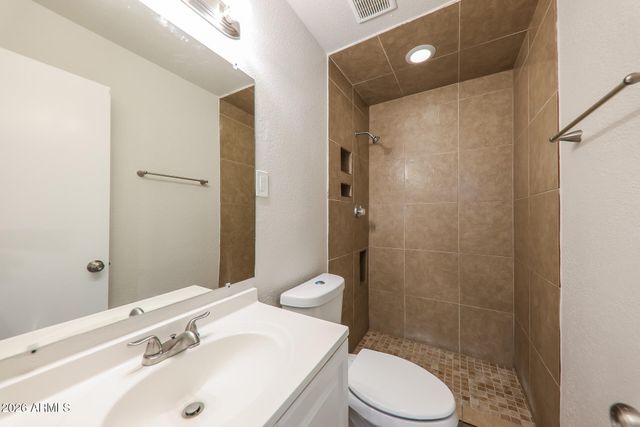 13802 N 36TH Avenue, Phoenix, AZ 85053