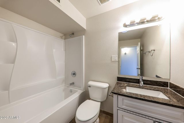 13802 N 36TH Avenue, Phoenix, AZ 85053