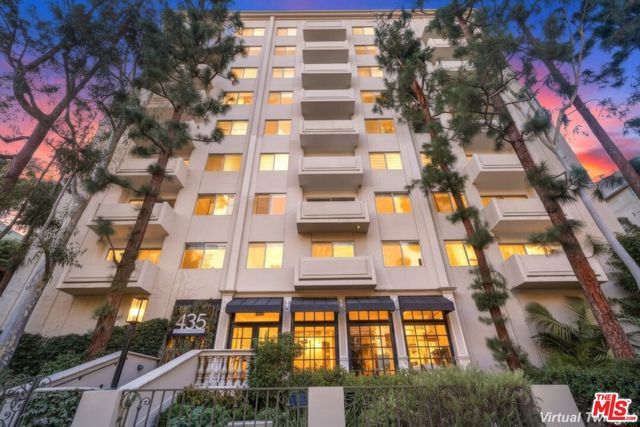 435 N Oakhurst Drive 304, Beverly Hills, CA 90210