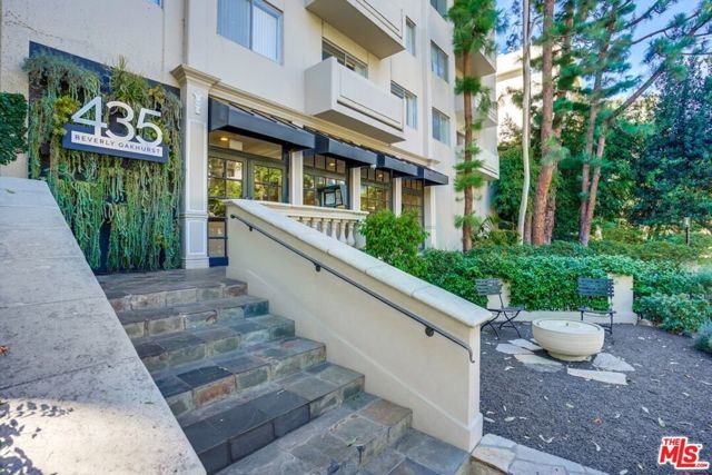 435 N Oakhurst Drive 304, Beverly Hills, CA 90210