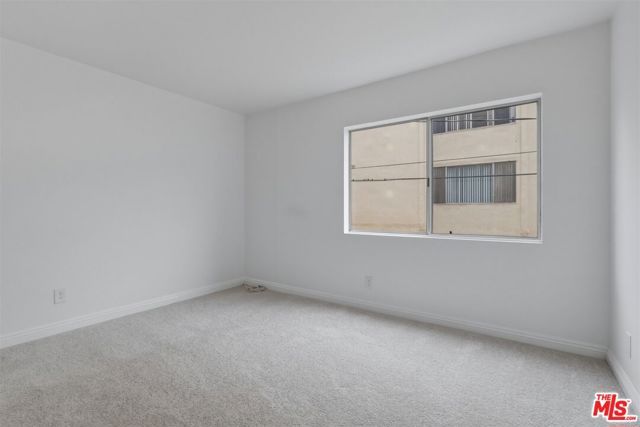 435 N Oakhurst Drive 304, Beverly Hills, CA 90210