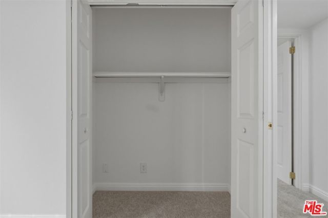 435 N Oakhurst Drive 304, Beverly Hills, CA 90210