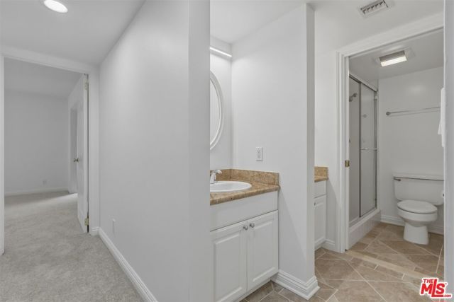 435 N Oakhurst Drive 304, Beverly Hills, CA 90210