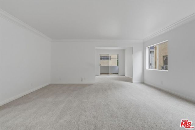 435 N Oakhurst Drive 304, Beverly Hills, CA 90210