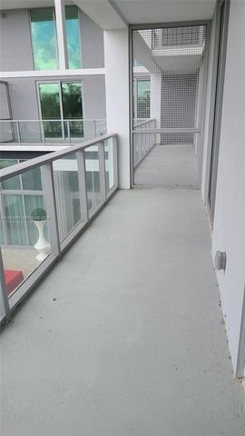 2000 Metropica Way 201, Sunrise, FL 33323