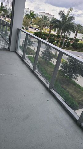 2000 Metropica Way 201, Sunrise, FL 33323