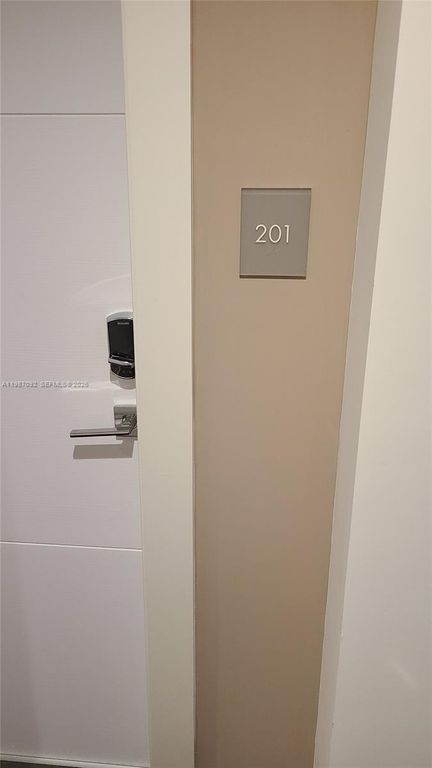 2000 Metropica Way 201, Sunrise, FL 33323