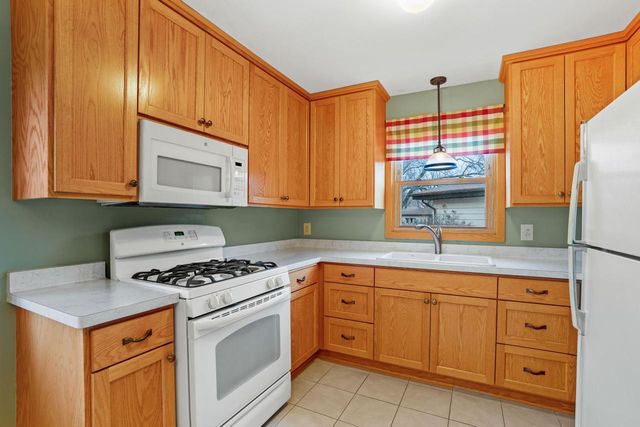 6840 Carlin COURT, Mount Pleasant, WI 53406