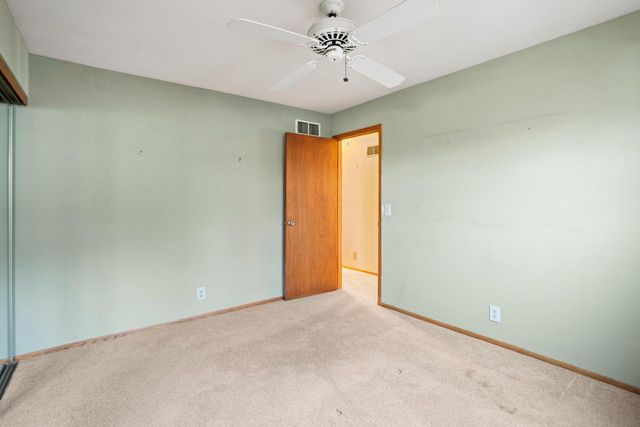 6840 Carlin COURT, Mount Pleasant, WI 53406