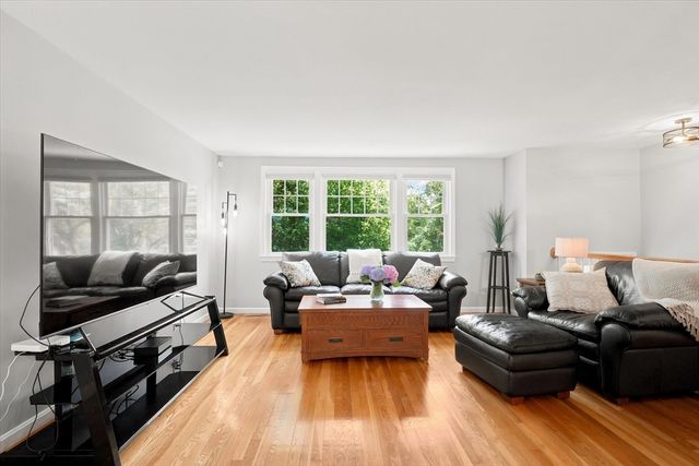 46 River Rd 225, Tewksbury, MA 01876
