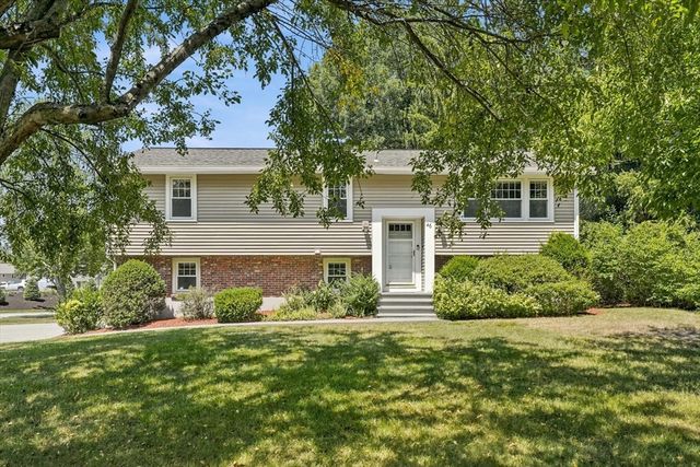 46 River Rd 225, Tewksbury, MA 01876