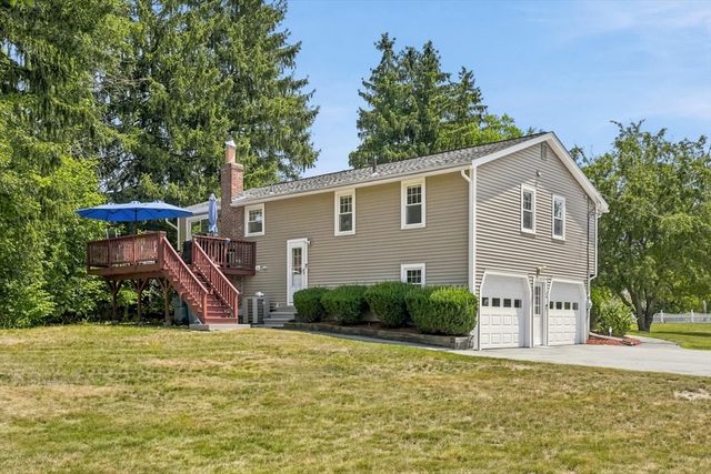 46 River Rd 225, Tewksbury, MA 01876