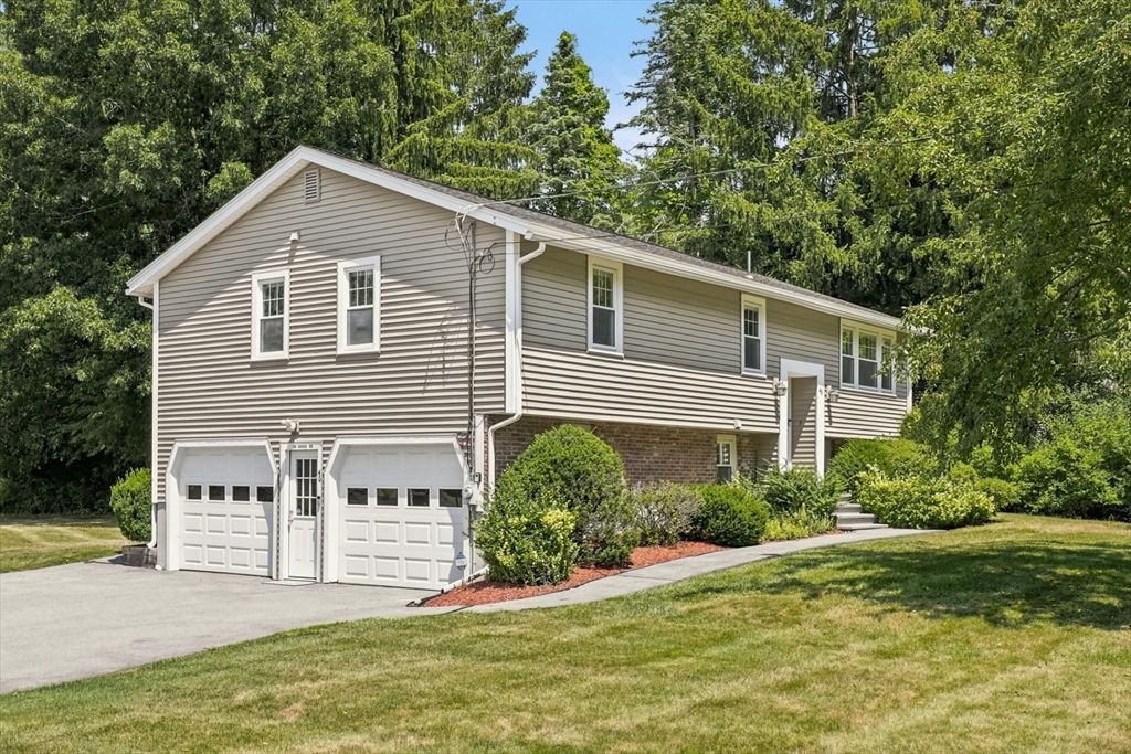 46 River Rd 225, Tewksbury, MA 01876