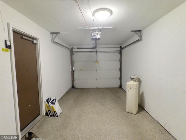 1202 W Royal Oaks Drive, Shoreview, MN 55126