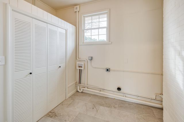 405 Oak Grove Road, Spartanburg, SC 29301