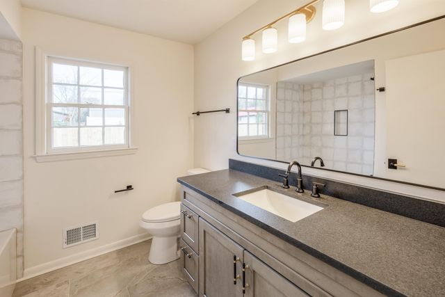 405 Oak Grove Road, Spartanburg, SC 29301