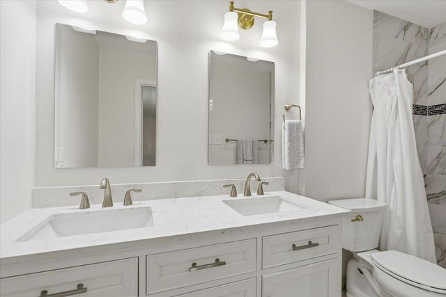 4326 DUNCAN DR, Annandale, VA 22003