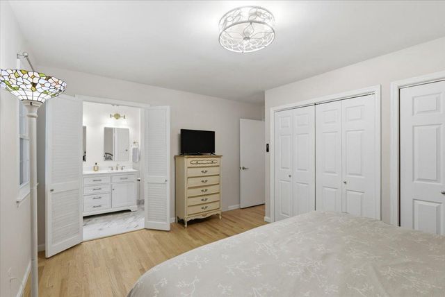 4326 DUNCAN DR, Annandale, VA 22003