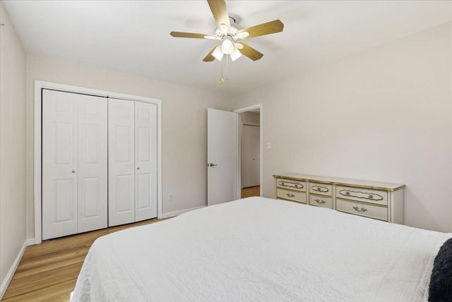 4326 DUNCAN DR, Annandale, VA 22003